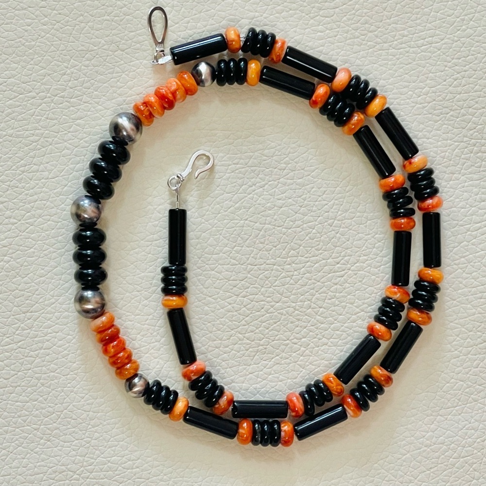 VTG NATIVE AMERICAN NAVAJO STERLING PEARL BEADS ORANGE SPINY OYSTER ONYX Sz 19”